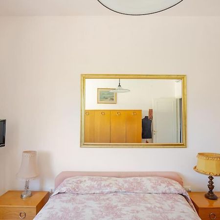 Casa Al Mare - Lido Apartment Terracina Exterior photo